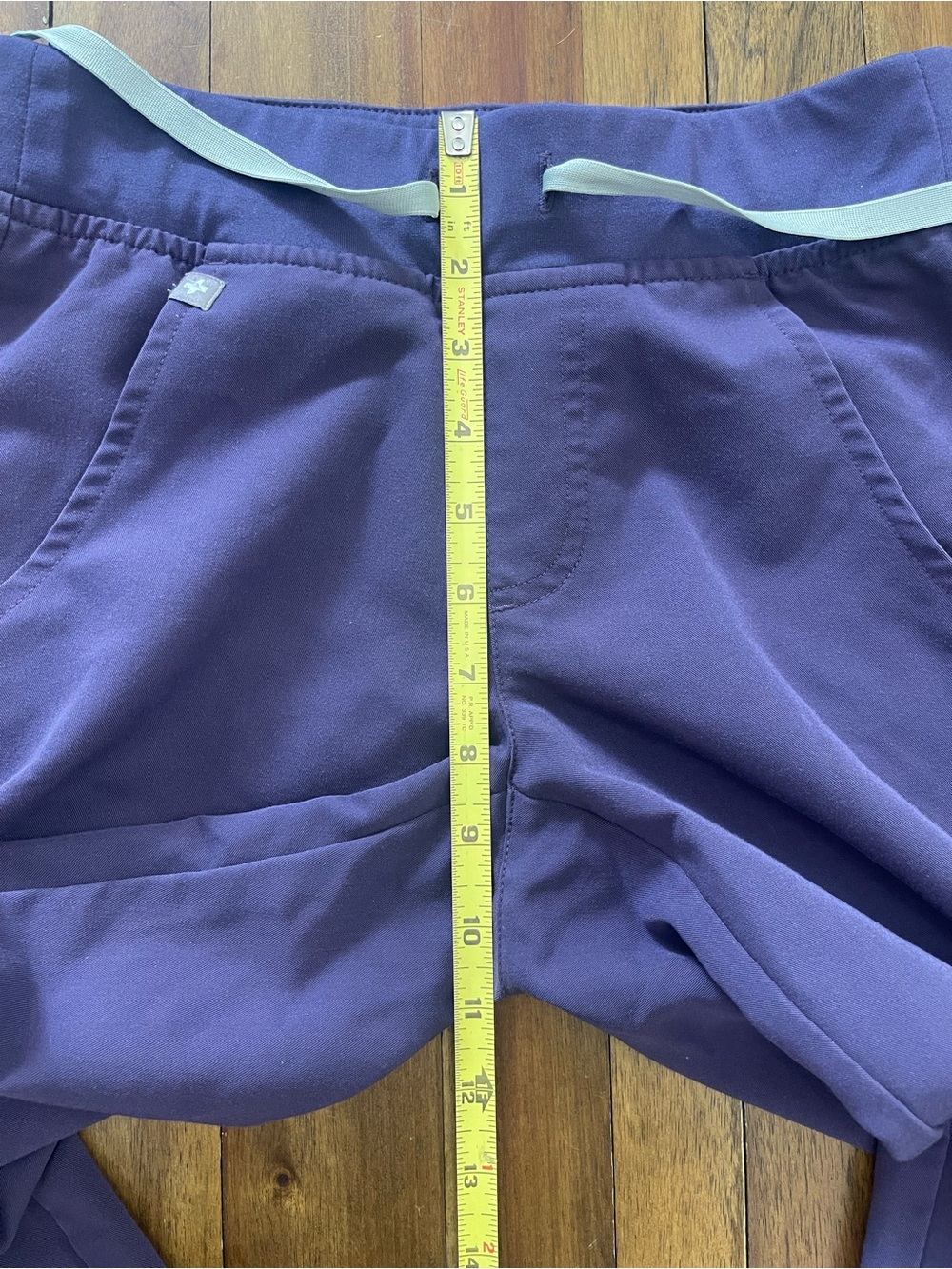FIGS Purple Scrub Set XXS Rafaela oversized Top and XXS petite Jogger Pants - Picture 9 of 15